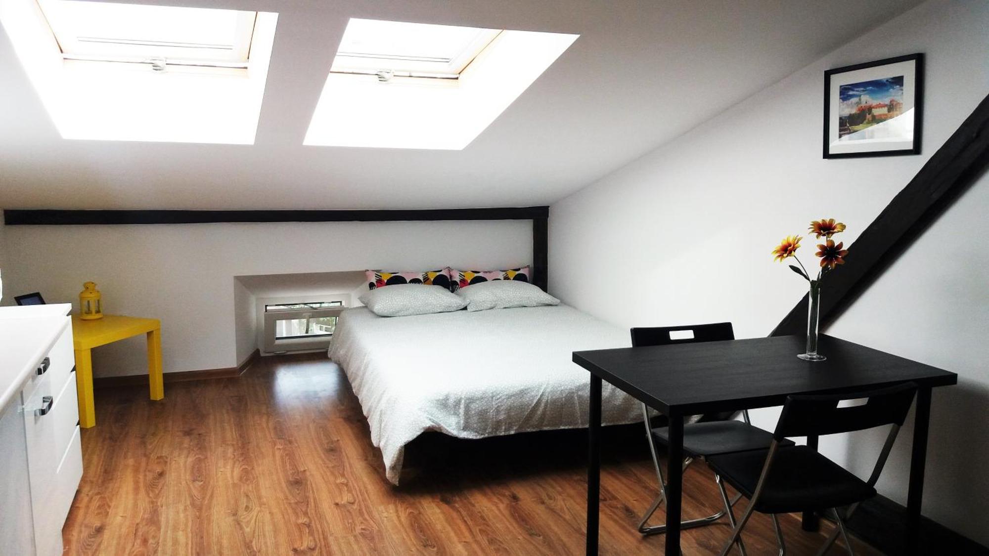 Apartment Attic Close To Old Town Air Conditioning - Klimatyzacja